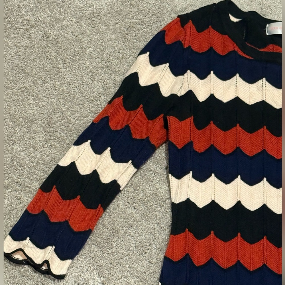 Lux Apothetique Red, Blue, and Cream Sweater Chevron Dress Sz:Small - Picture 3 of 11